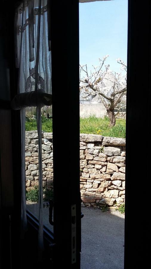 Апартаменти La Dimora Della Sarta Альберобелло Екстер'єр фото